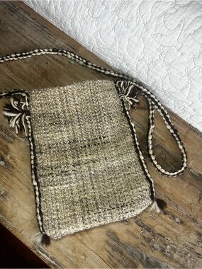 Handwoven Wool Crossbody Bag - Beige